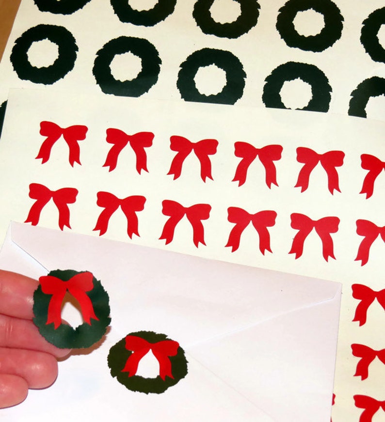 winter holidays envelope seals vinyl decals red bows peel and stick Christmas card labels wreaths DIY holiday decor wreath stickers