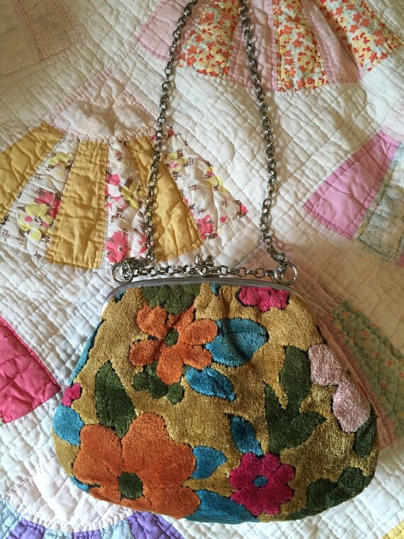 Georgeous vintage Velour floral purse - image 3
