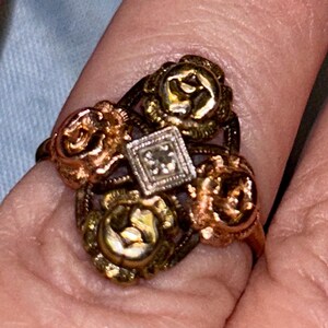 10k Tri-tone Gold Good Luck Charm Ring - Open Design With CZ Stones, Owl, Clover, Elephant & More (Size 8.25) - View #7