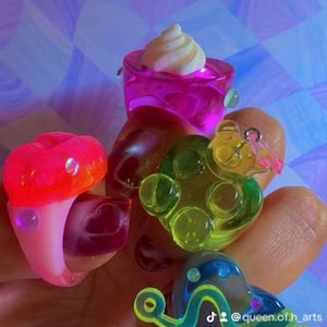 Unique Resin Rings size 7 | Chunky Y2K rings | Resin Rings | Pop Art Rings
