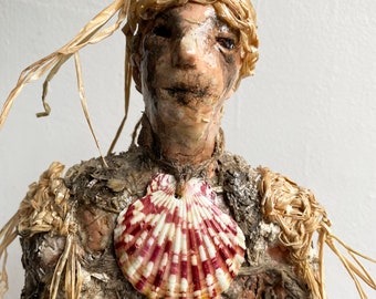 Der Strohmann, die Vogelscheuche, Skulptur , Figur, Recycling Material, Mann, Kraftsymbol, climate change is real