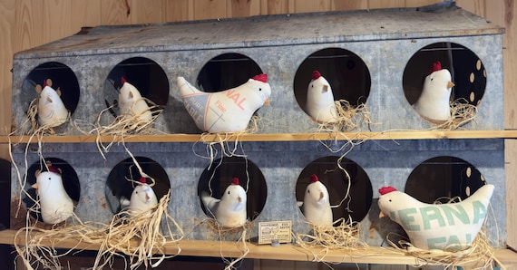 Vintage Feed Sack Chicken / Farmhouse Hen / Primitive Decor