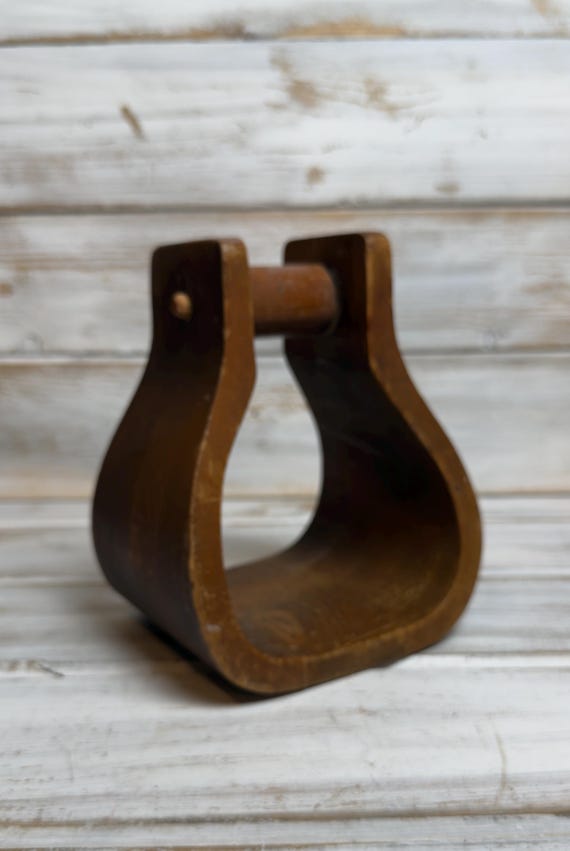 Vintage Wood Stirrup / Rustic Decor / Farmhouse Decor / Antique Decor / Horse Decor