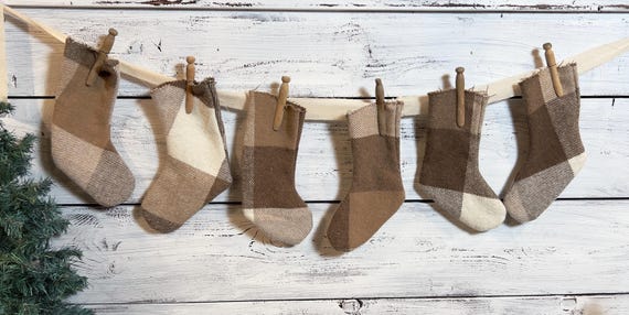 Vintage Wool Brown Stocking Garland / Christmas Garland