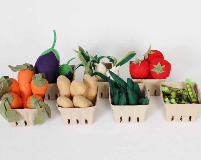 Felt Vegetable and Fruit Set, Eco-Friendly Pretend Play Food