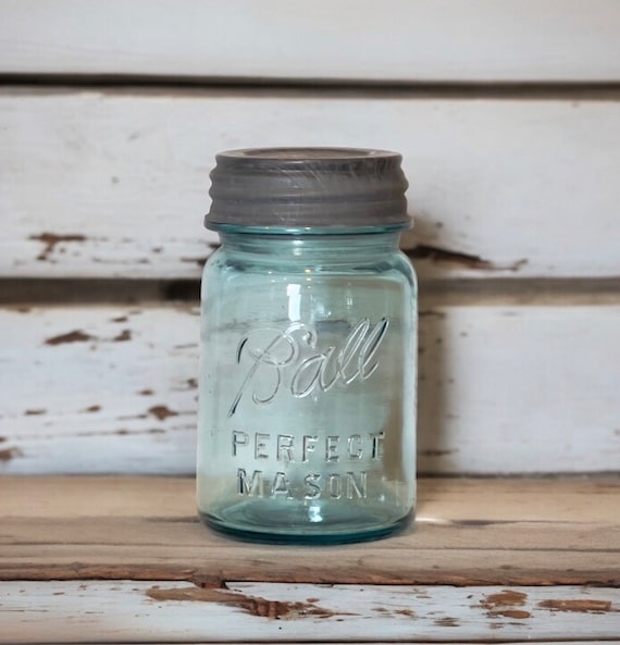 Antique Blue Mason Jar / 1923-1933 / Ball Perfect