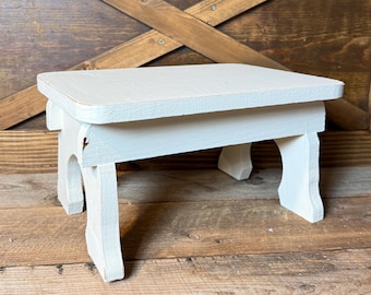 Vintage Wood Step Stool / Farmhouse Decor
