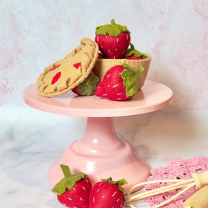 Tarta de fresa de fieltro / Haz tu propia tarta