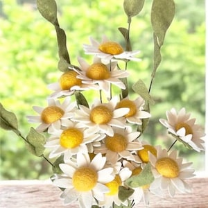 Felt Daisy Flower / Build Your Own Flower Bouquet / Eco-Friendly Sustainable Flower image 1