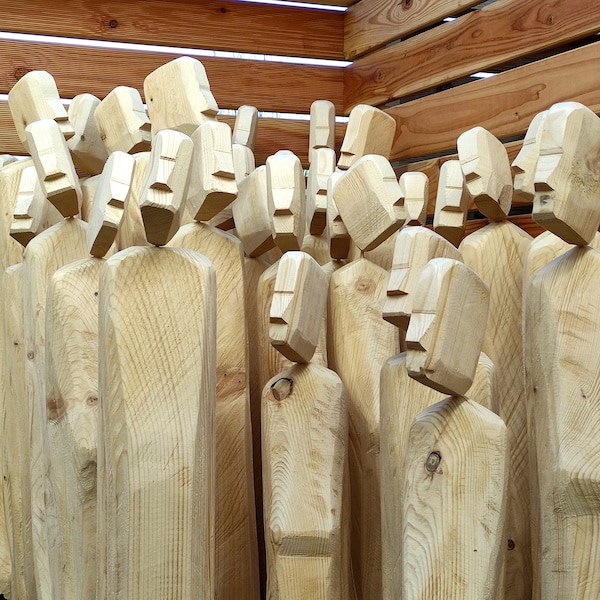 XXL wooden sculptures, wooden figures, sculpture, wood, couple, people, garden figure