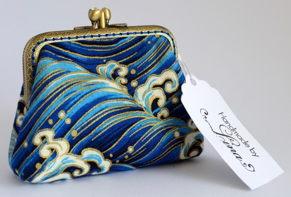 Hand crafted Japanese coin purse of cranes on bronze coloured double kiss lock frame #0155