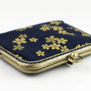 Handmade gold embossed Japanese ladies card wallet with kiss lock frame for 20 credit cards