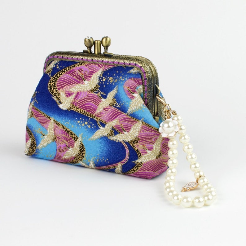 Hand crafted Japanese coin purse of cranes on bronze coloured double kiss lock frame #0155