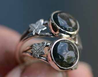 Moss agate ring with ivy leaves handcrafted with sterling silver, witchy rings, ooak, gothic