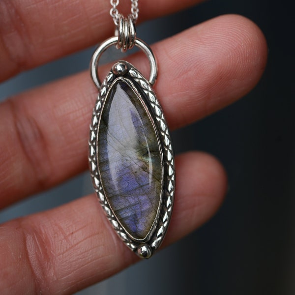 Purple labradorite necklace handmade with sterling silver and little details, witchy necklace