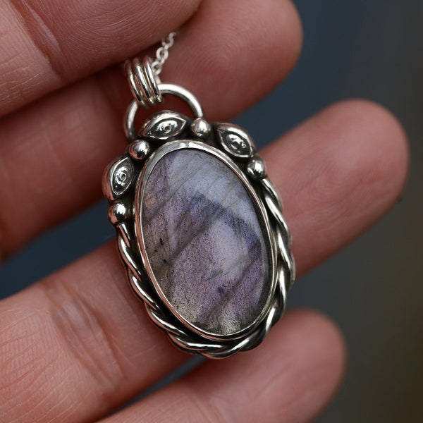 Purple labradorite necklace handmade with sterling silver and little details, witchy necklace