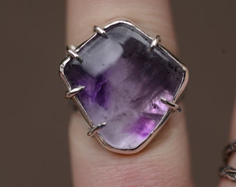 Celestial ring with a freeform shaped amethyst in size 7.5 US handmade with sterling silver 925, witchy ring