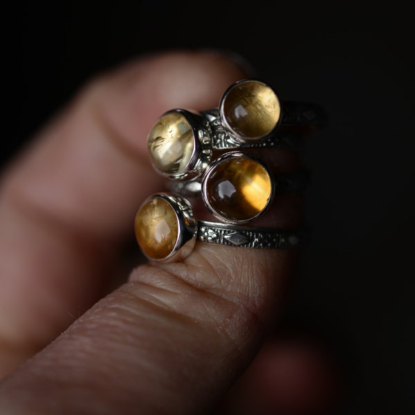 Citrine sterling silver ring in different sizes handcrafted with a textured ringband, artisan jewelry