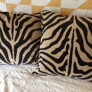 24 inch Schumacher Zebra Epingle fabric pillow cover