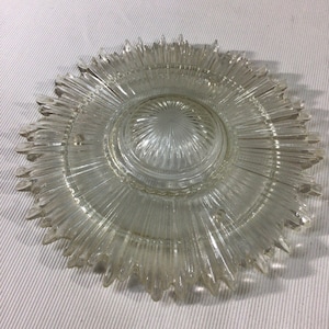 Small vintage chain suspended icicle bulb shade