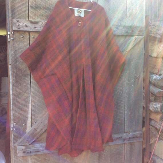 Vintage Gray Walsh International mohair red and pu