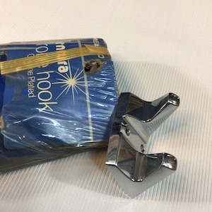 Retro Centura chrome bathroom double robe hook