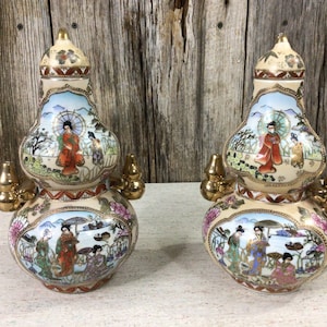 Vintage reproduction Nippon double gourd decanters with lids