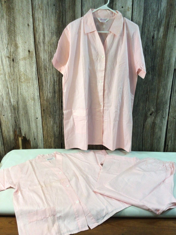 Great vintage 3 piece Heiress pajama set Size 38