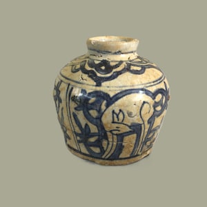 Antiek Vietnamees of Chinees blauwwit aardewerk met herten