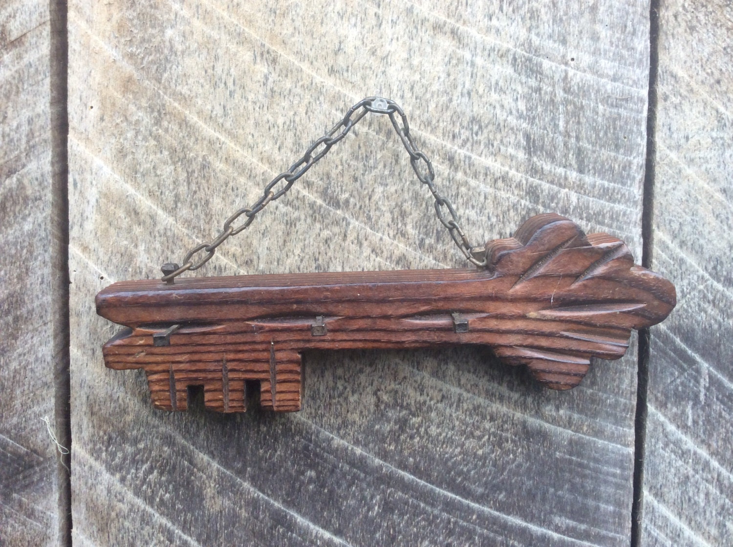 Llave colgante en forma de soporte de madera | Etsy