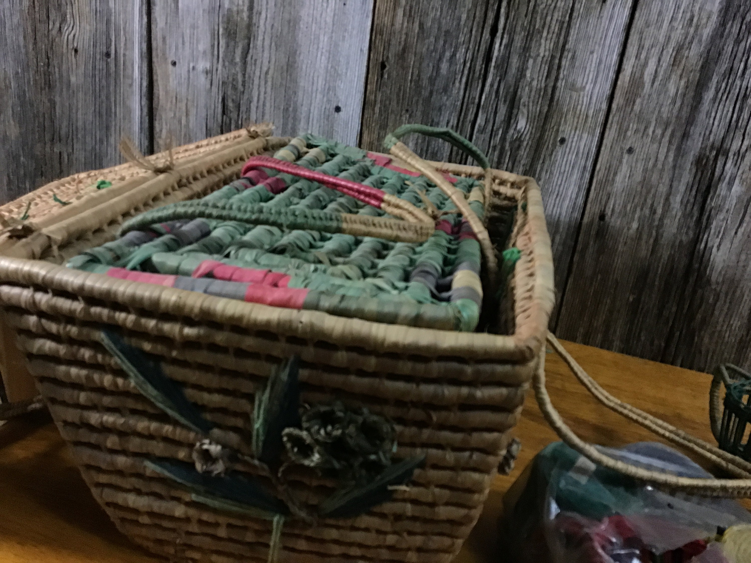 Set of 2 nested woven picnic baskets with cup holders Etsy