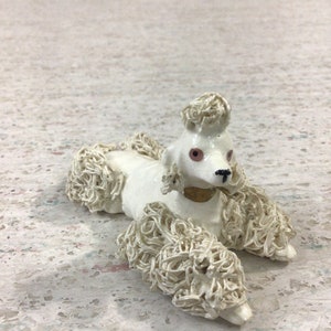 Small vintage ceramic poodle spaghetti fur