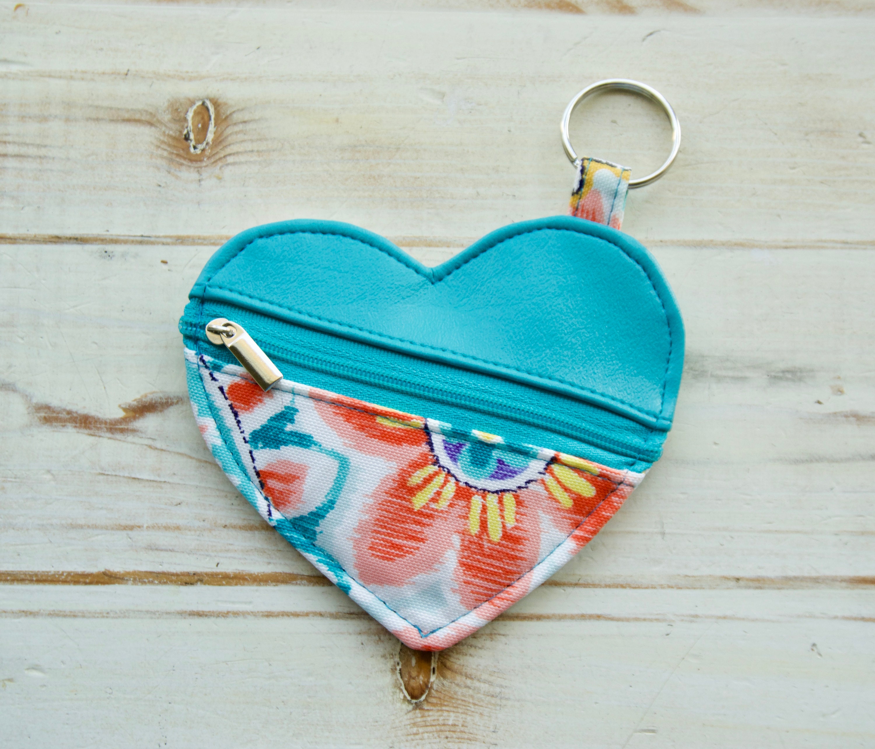 Earbud holder heart zipper pouch zipper coin pouchkey chain Etsy