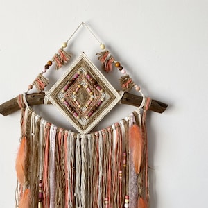 Decoración bohemia, decoración rústica del hogar, casa de campo moderna, ojo de dios