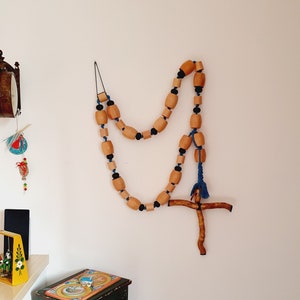 Große Rosenkranz Holzperlen: Rustikale Bauernhaus Wand Kreuz Dekor
