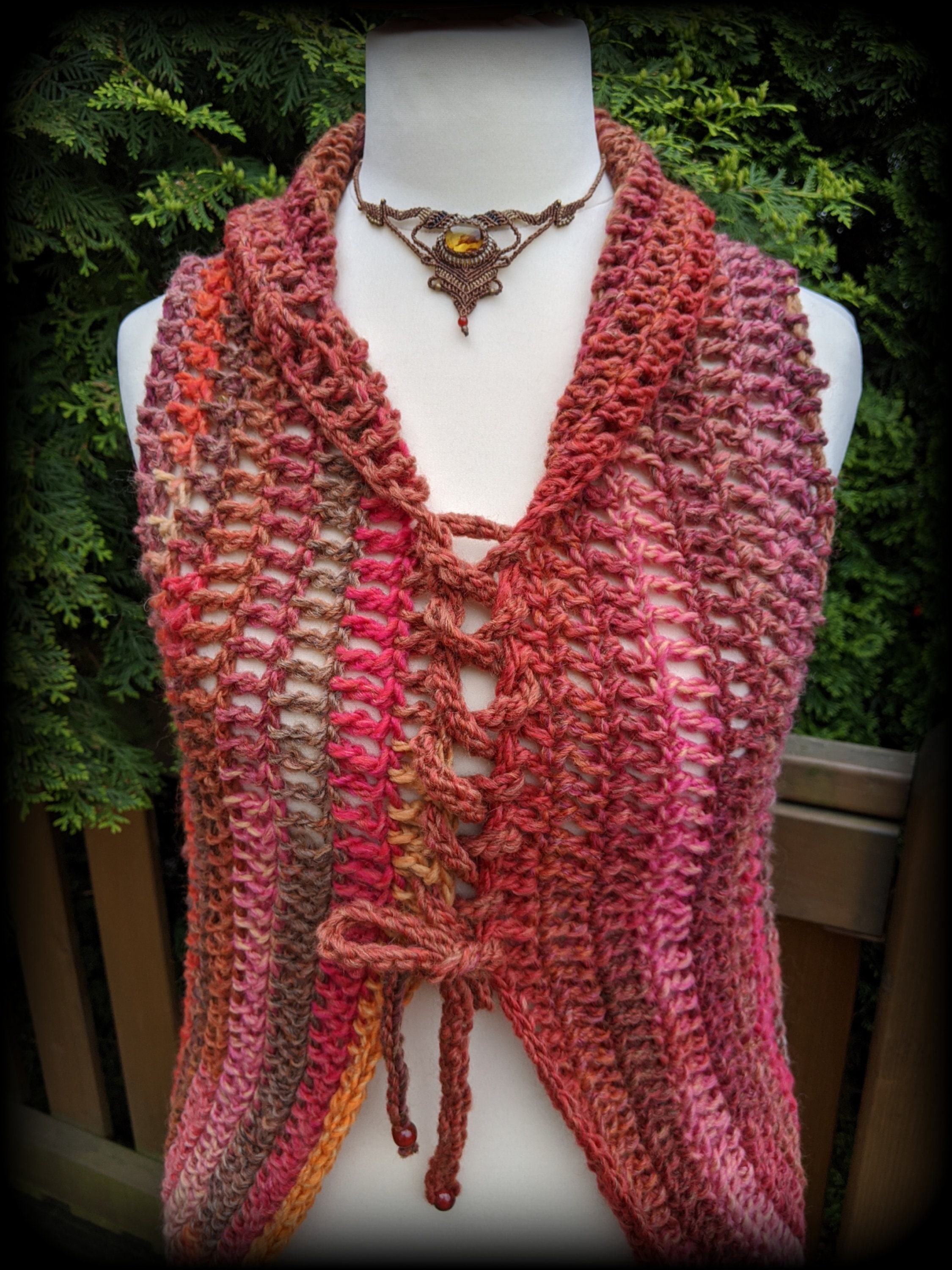 YJNZZENW Damen Häkelweste Lang - Boho Spitze Ärmellos Mit Knopfleiste Für Sommer & Strand