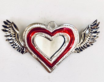 Tin heart with mirror