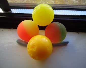 Two Tone And Neon Bouncy Balls Collectable Vintage Memorabilia Children's Party Bag Birthday Bouncers Choose Your Pair Jet Balls Small Fun