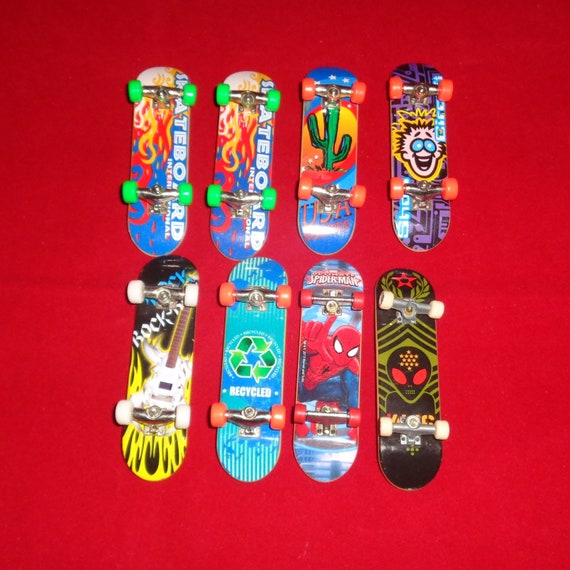 stuntz x finger skateboard