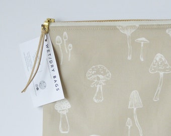 Mushroom Field Wet Bag: Waterproof Cotton Canvas Zipper Pouch