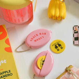 Snack Bar Money Retro Vintage Rubber Coin Pouch Keychain