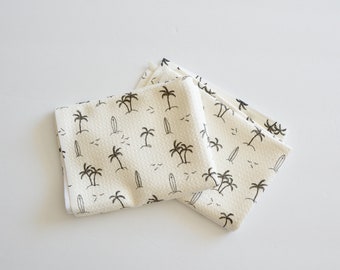 Waffle Knit Towel - Palms Print