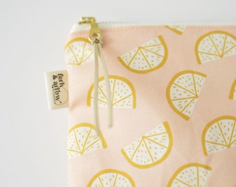 Lemons Wet Bag / Waterproof Bag / Diaper Bag / Waterproof Makeup Bag / Wet Dry Bag / Beach Bag / Swim Bag / Pool Pouch / Mom Gift / Boho