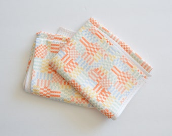 Waffle Knit Towel - Checker Daydream