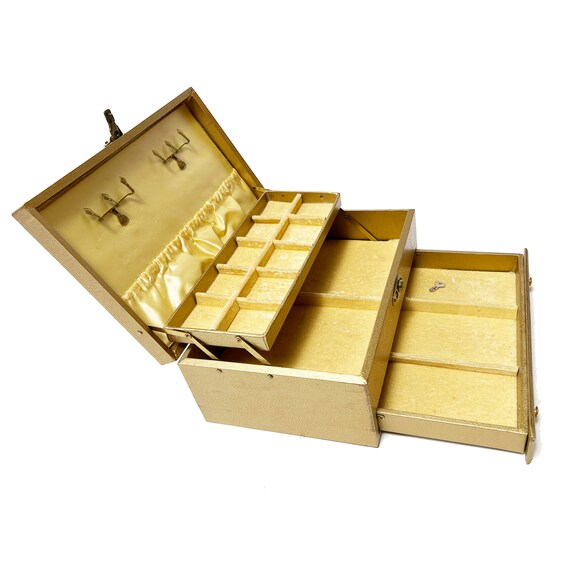 Large Vintage Mid Century Bond St Jewel Case Corp. Go… Gem