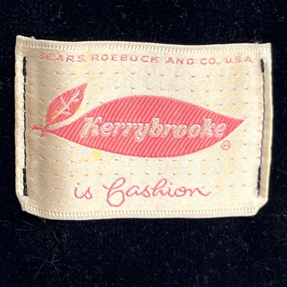 1950's Designer Kerrybrooke Black Velvet, Hooded,… - image 4