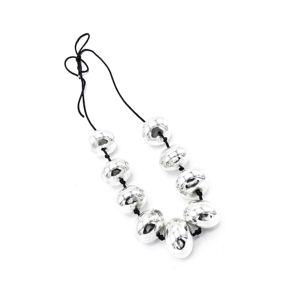90 s Bold Chunky Silver Metal Beaded Necklace