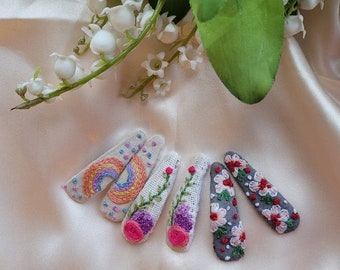 Hand embroidered hair clips/ girls Flower hair pin/   floral accessories accessories/ gifts for girls/ vintage fashion/ unique