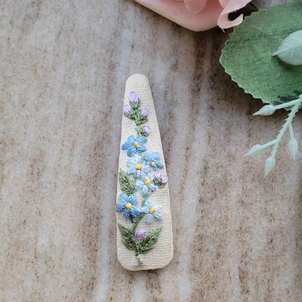 Hand embroidered hair clips/ forget me not/ summer holiday/ light blue floral/ vintage syle/ birthday gift/ wild flowers/ large snap clip