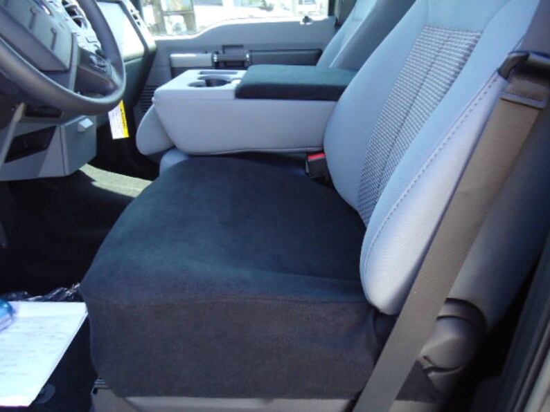 Bottom Seat Covers With A Water Repellent And Nonslip Backing Fits Most Foreign Domestic Cars This Is For One Cover Only